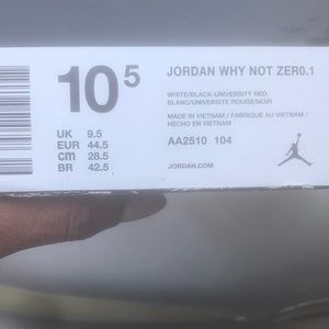 Brand new 10.5 White/Black-University Red